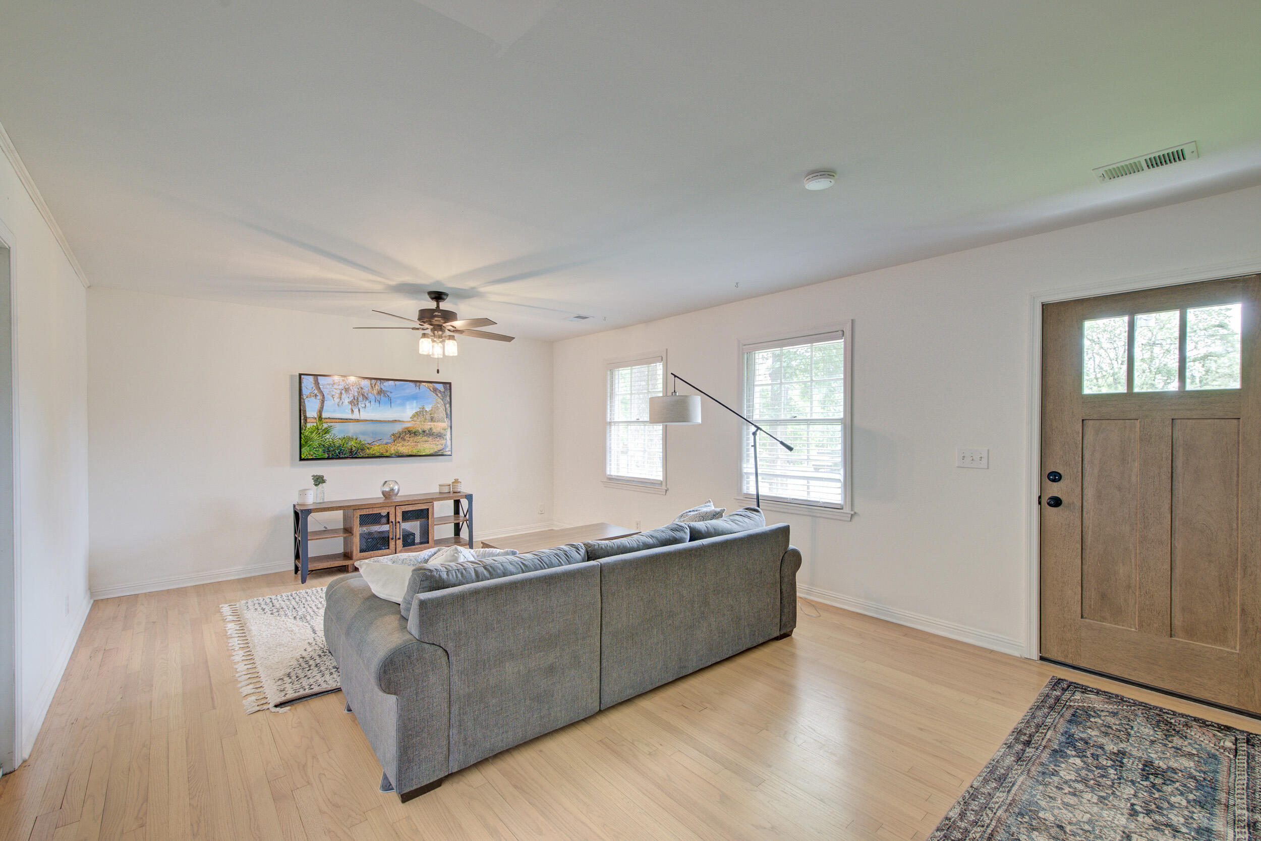 1214 Redeemer Drive Hanahan, SC 29410 - Photo 7 of 42 DSC_5617_18_19_20_21