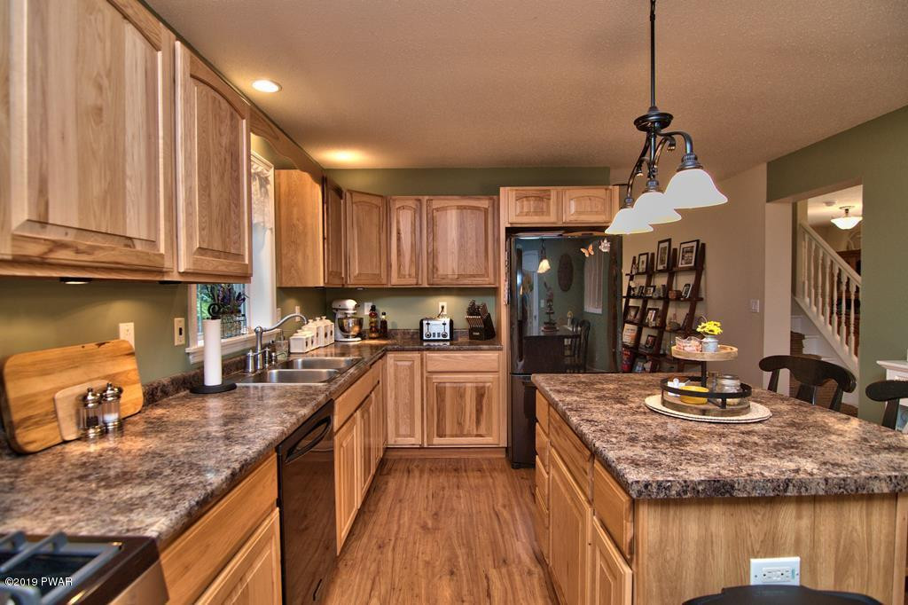 2834 Rockway Road Lake Ariel, PA 18436 - Photo 20 of 112
