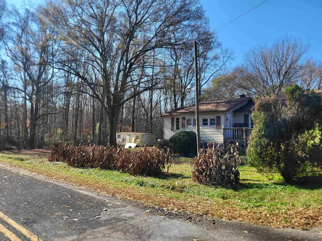 $100,000 | 301 Texas Avenue, Chesnee, SC 29323