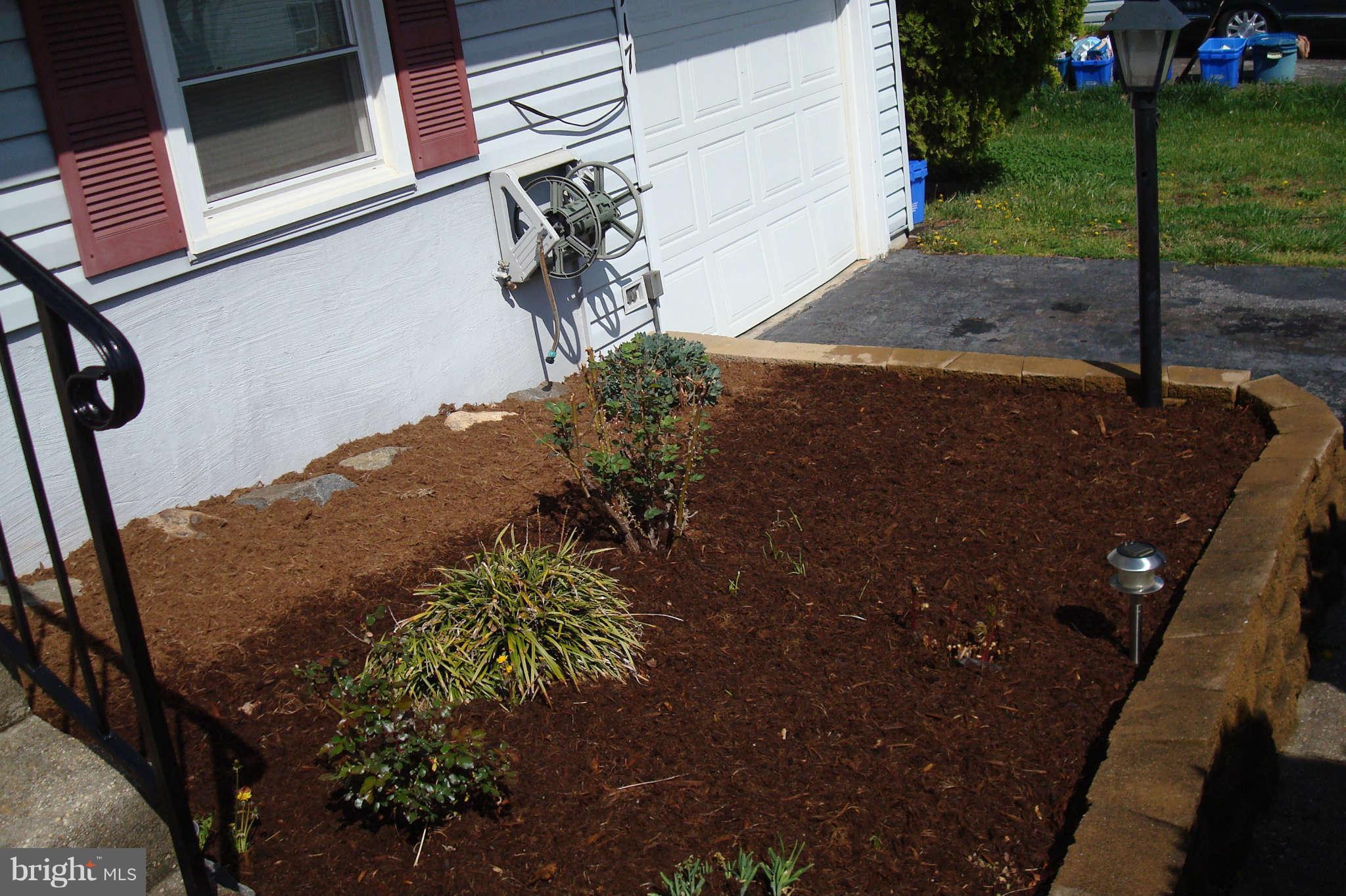 1917 Michael Road Waldorf, MD 20601 - Photo 6 of 27 Freshly landscaped