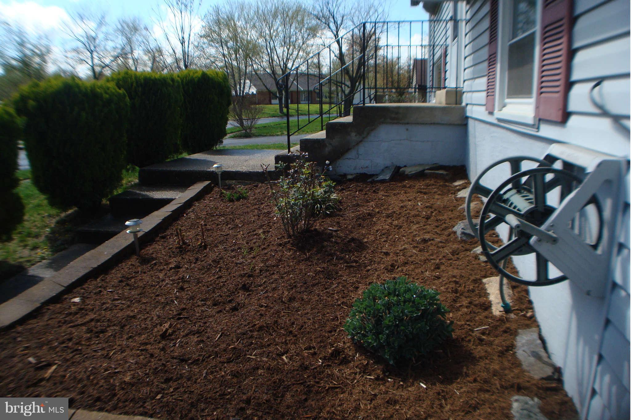 1917 Michael Road Waldorf, MD 20601 - Photo 8 of 27 Freshly landscaped