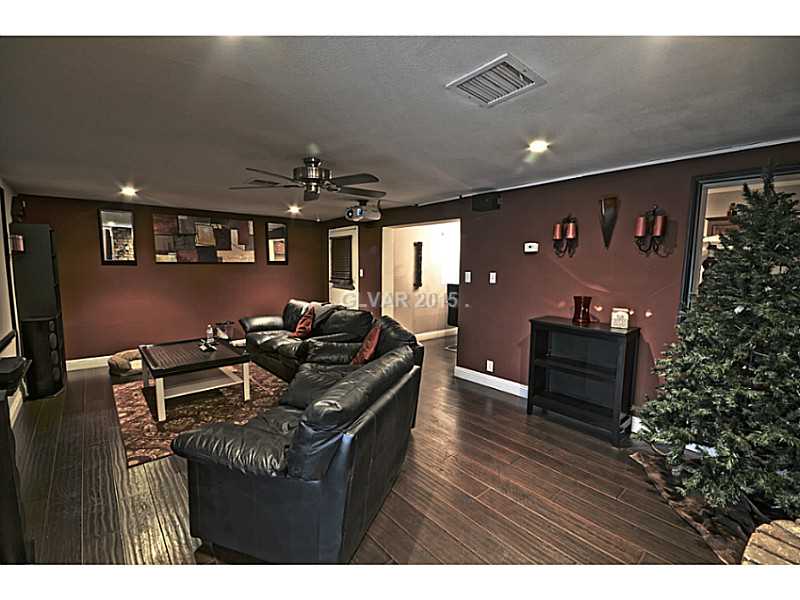 3014 Playa Del Rey Street Las Vegas, NV 89169 - Photo 12 of 32 Property Photo.