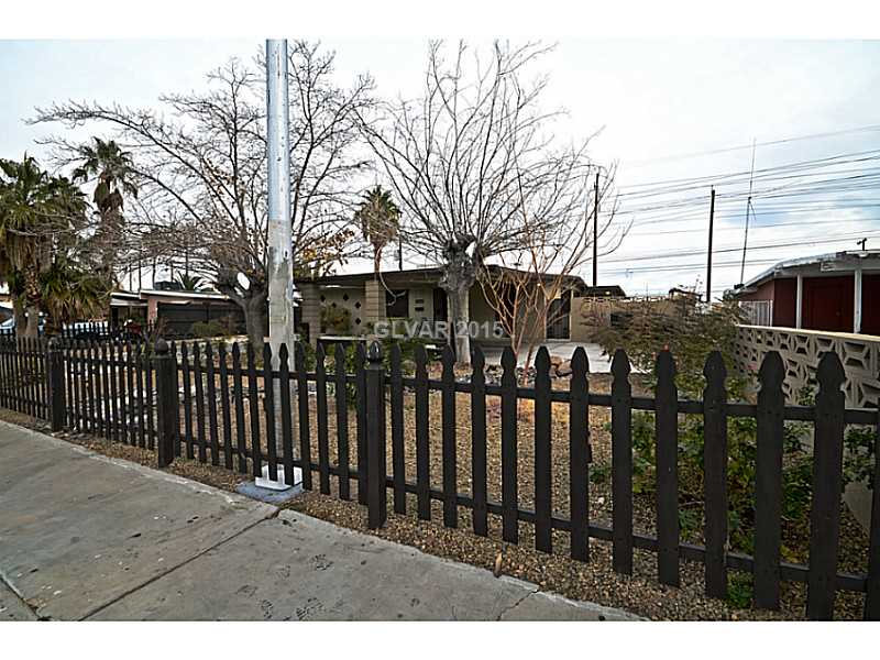 3014 Playa Del Rey Street Las Vegas, NV 89169 - Photo 3 of 32 Property Photo.