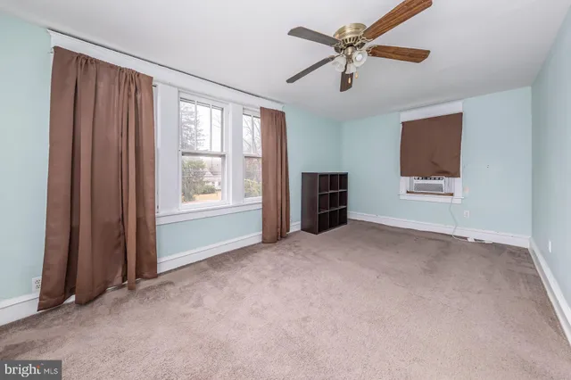 $265,000 | 437 East Barber Avenue, Woodbury, NJ 08096