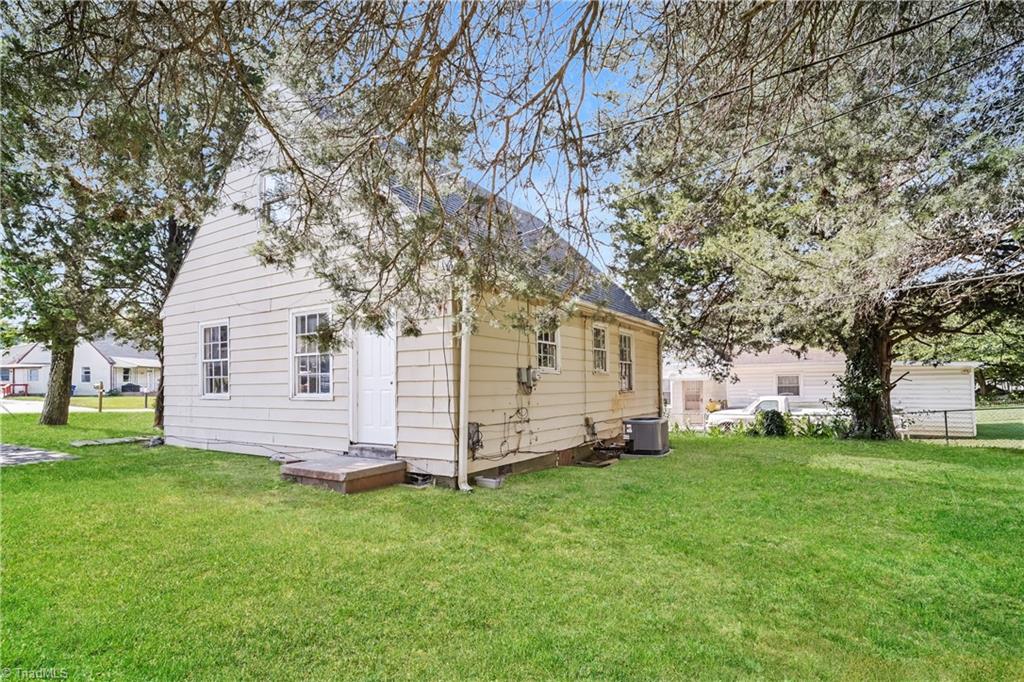 1113 Louise Road Winston-Salem, NC 27107 - Photo 14 of 15