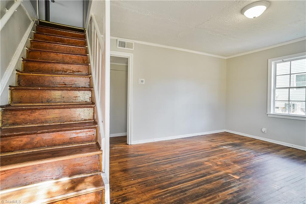 1113 Louise Road Winston-Salem, NC 27107 - Photo 3 of 15