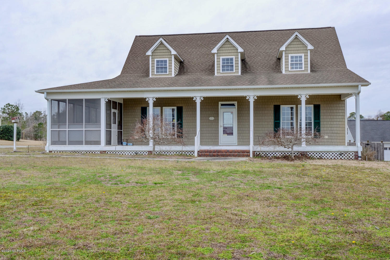 300 Howards Lane Hampstead, NC 28443 - Photo 1 of 32 300HOW~1