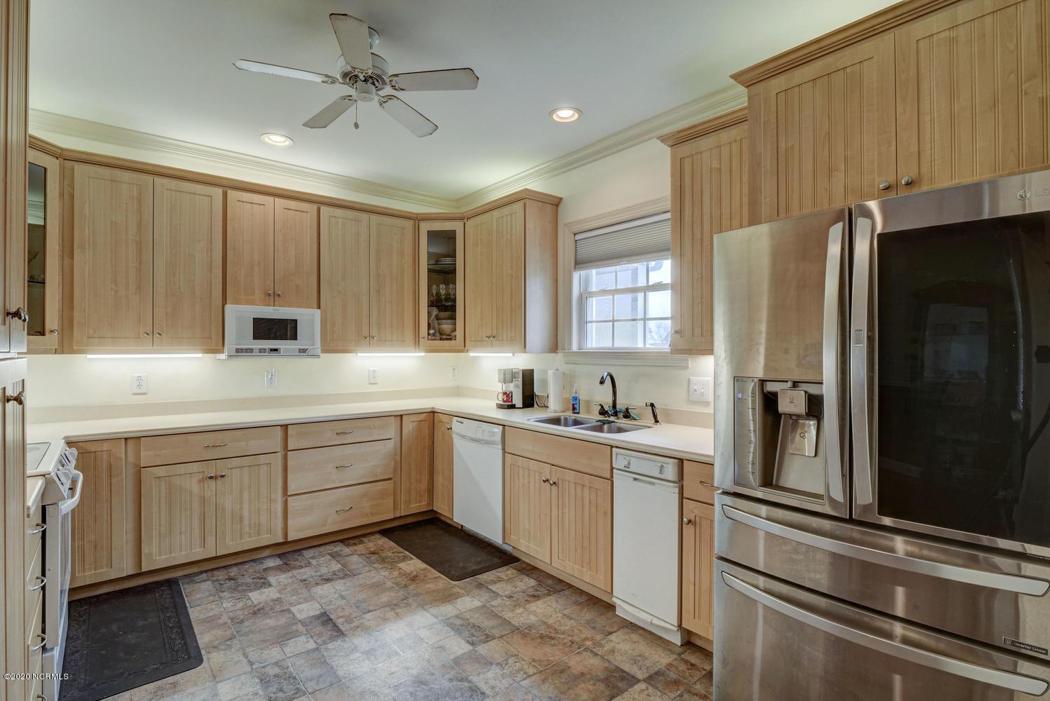 300 Howards Lane Hampstead, NC 28443 - Photo 10 of 32 300496~1