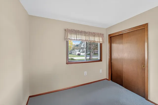 $349,900 | 9497 North Maura Lane, Brown Deer, WI 53223