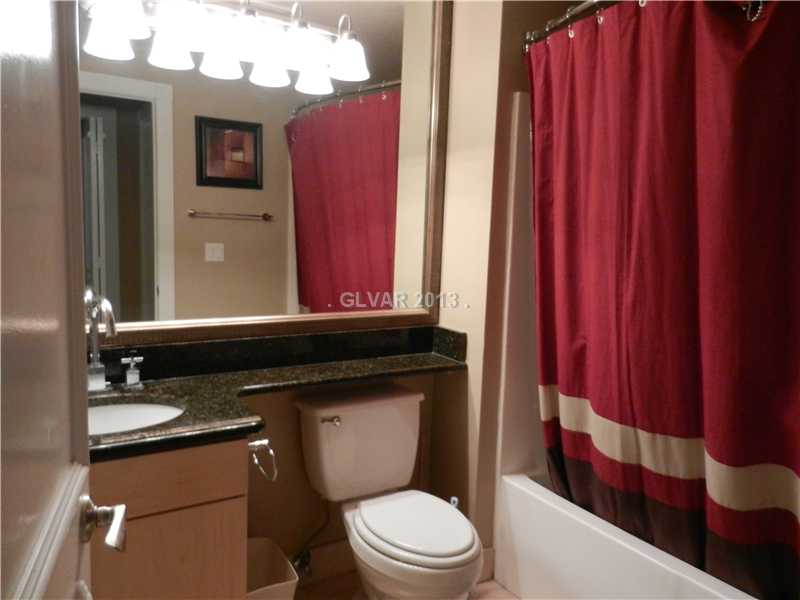 270 East Flamingo Road, Unit 207 Las Vegas, NV 89169 - Photo 25 of 33 Bathroom.