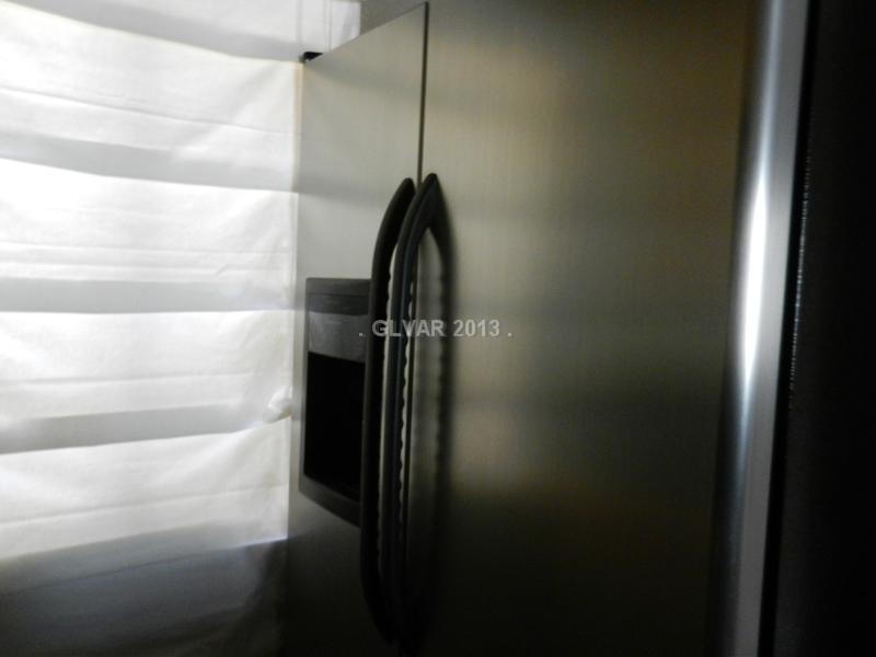 270 East Flamingo Road, Unit 207 Las Vegas, NV 89169 - Photo 5 of 33 Kitchen.