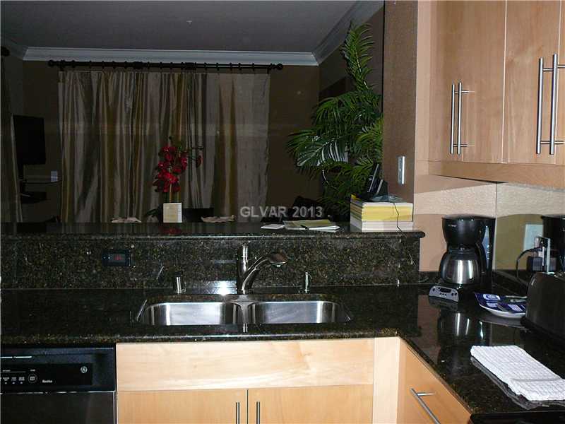 270 East Flamingo Road, Unit 207 Las Vegas, NV 89169 - Photo 7 of 33 Kitchen.