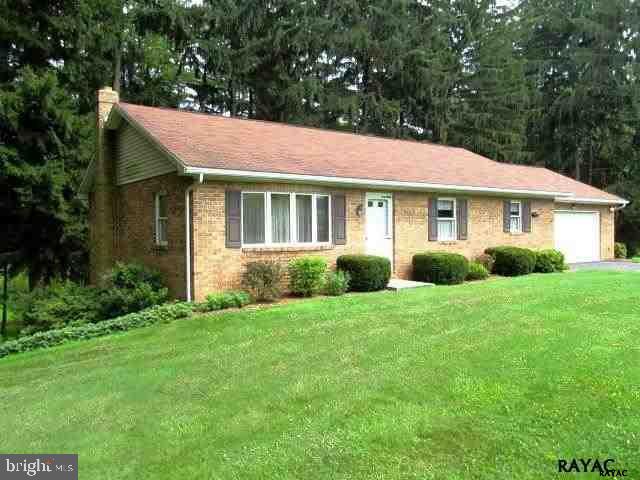 6703 York Road Spring Grove, PA 17362 - Photo 1 of 25