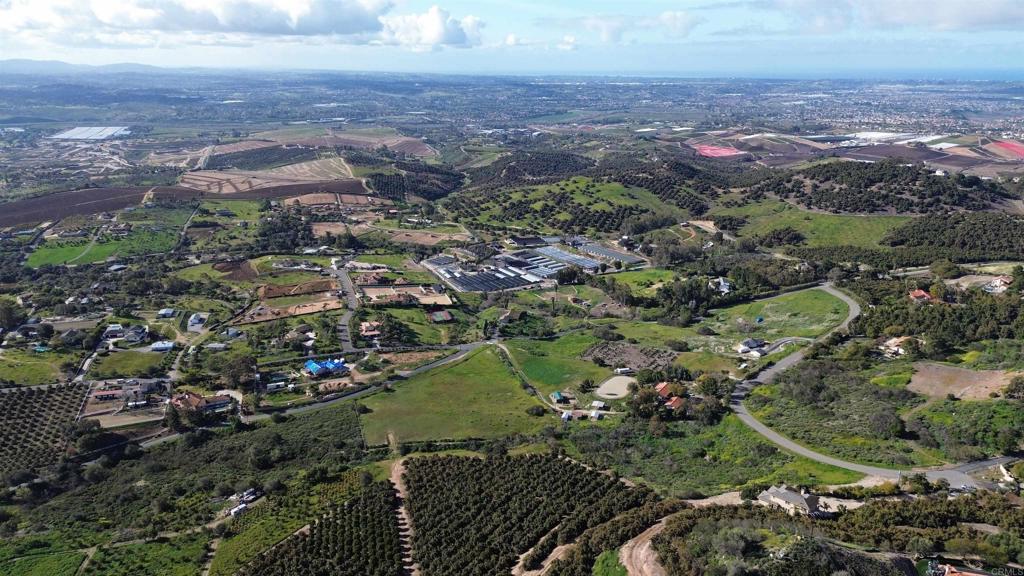 1560 Camino Corto Fallbrook, CA 92028 - Photo 18 of 31