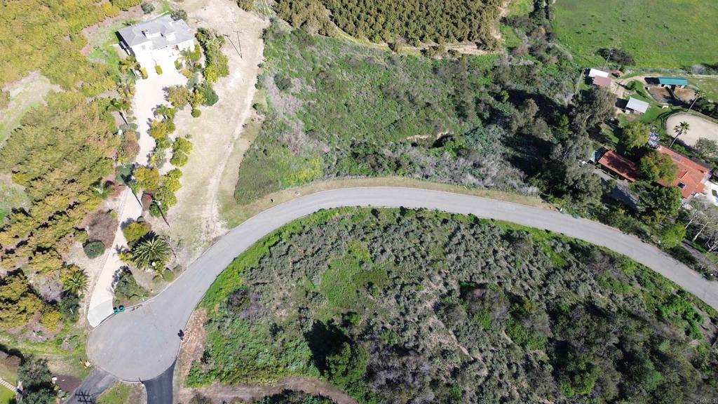 1560 Camino Corto Fallbrook, CA 92028 - Photo 24 of 31