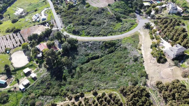 $350,000 | 1560 Camino Corto, Fallbrook, CA 92028