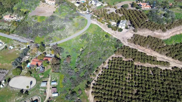 $350,000 | 1560 Camino Corto, Fallbrook, CA 92028