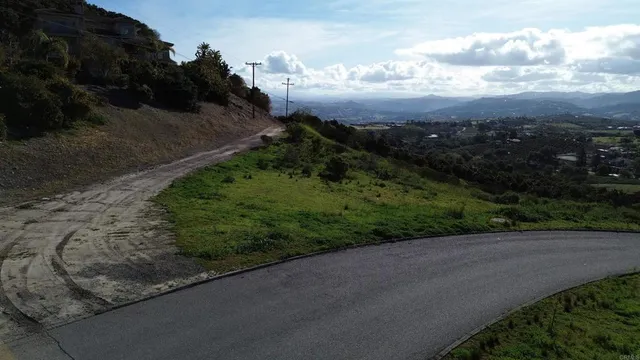 $350,000 | 1560 Camino Corto, Fallbrook, CA 92028