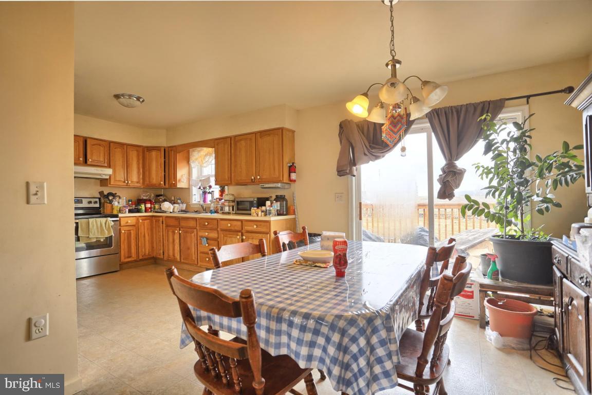 445 Wabash Road Ephrata, PA 17522 - Photo 5 of 21