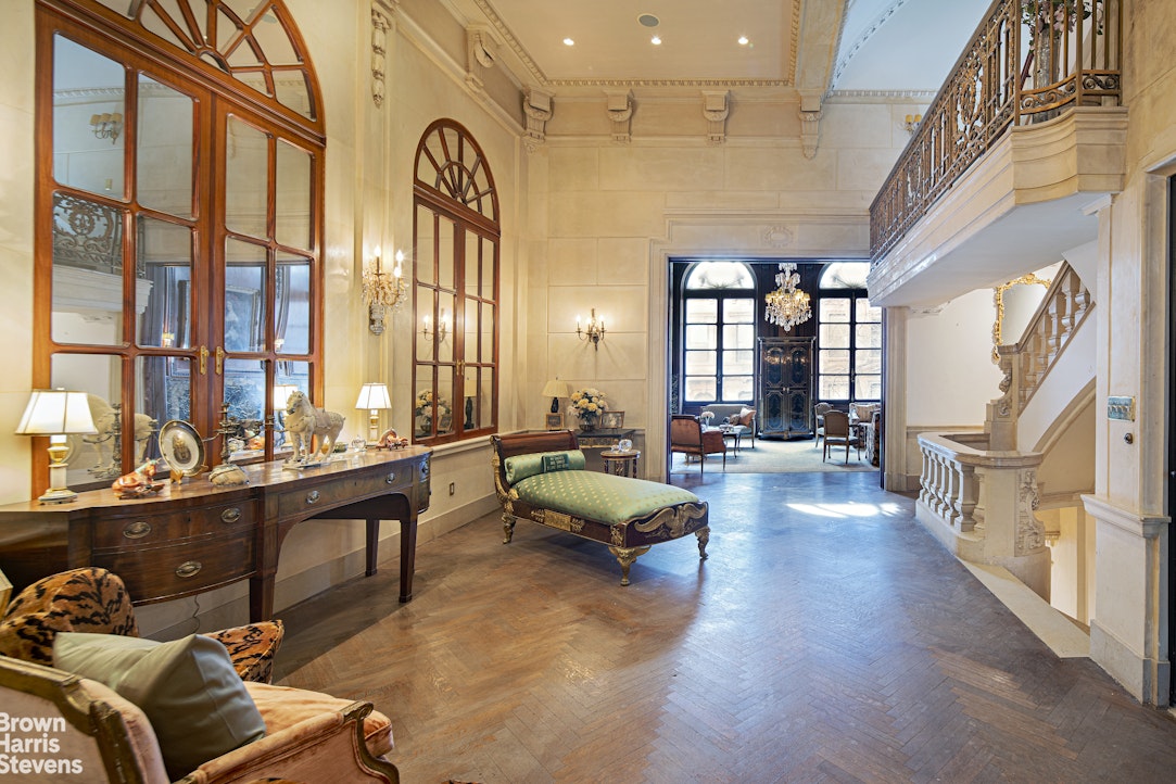 15 East 63rd Street Manhattan, NY 10065 - Photo 10 of 28