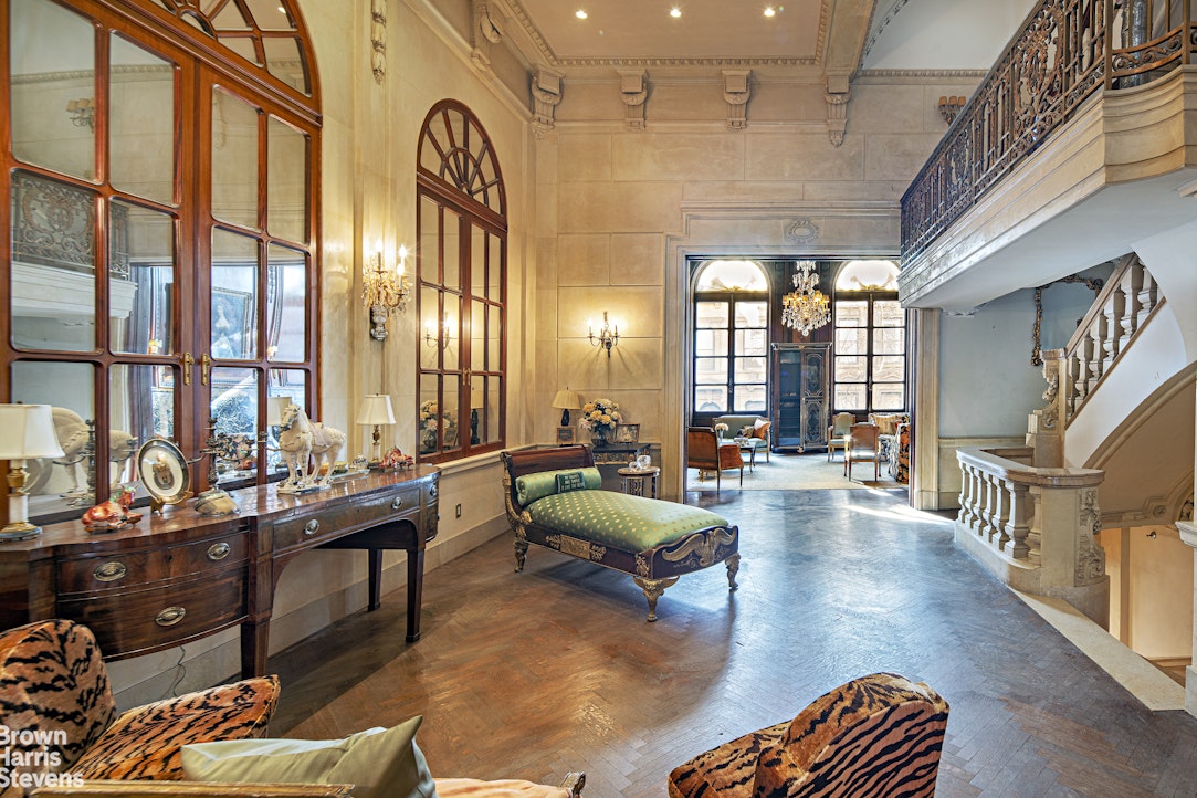 15 East 63rd Street Manhattan, NY 10065 - Photo 6 of 28