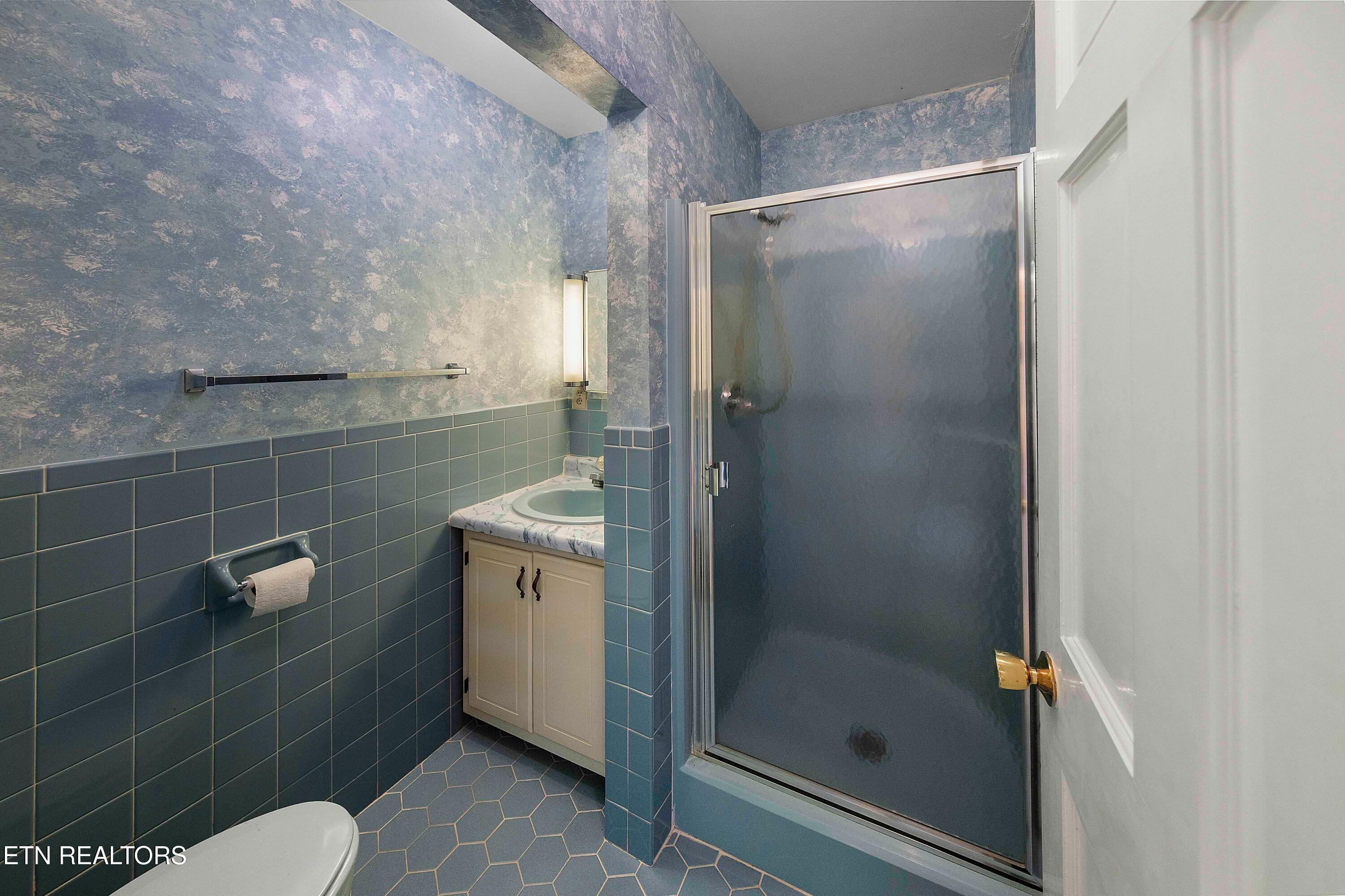 601 Broome Road Northwest Knoxville, TN 37909 - Photo 32 of 37 bath 3