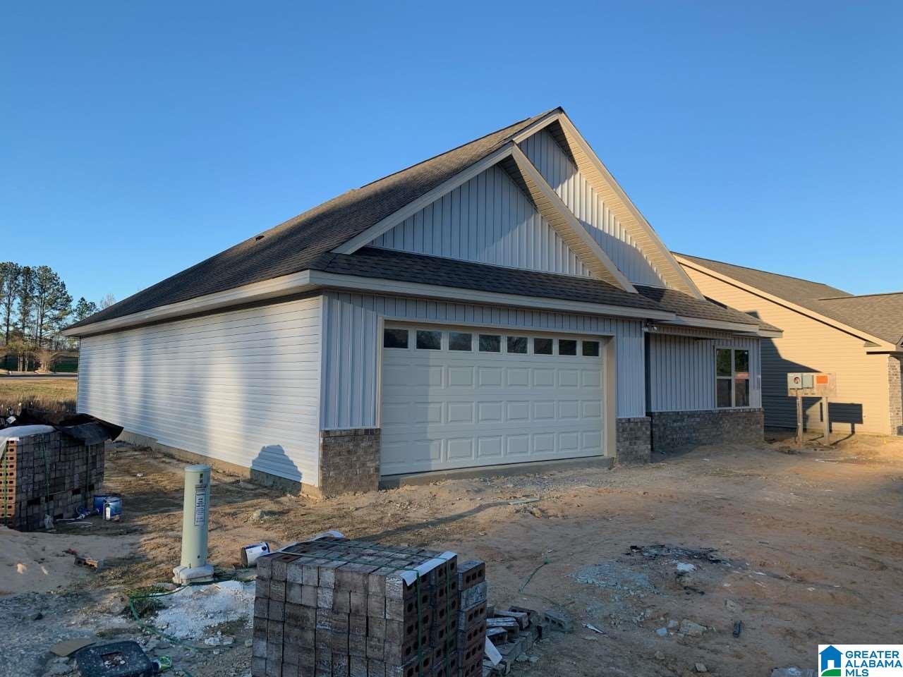1003 Spring View Lane Clanton, AL 35045 - Photo 3 of 11