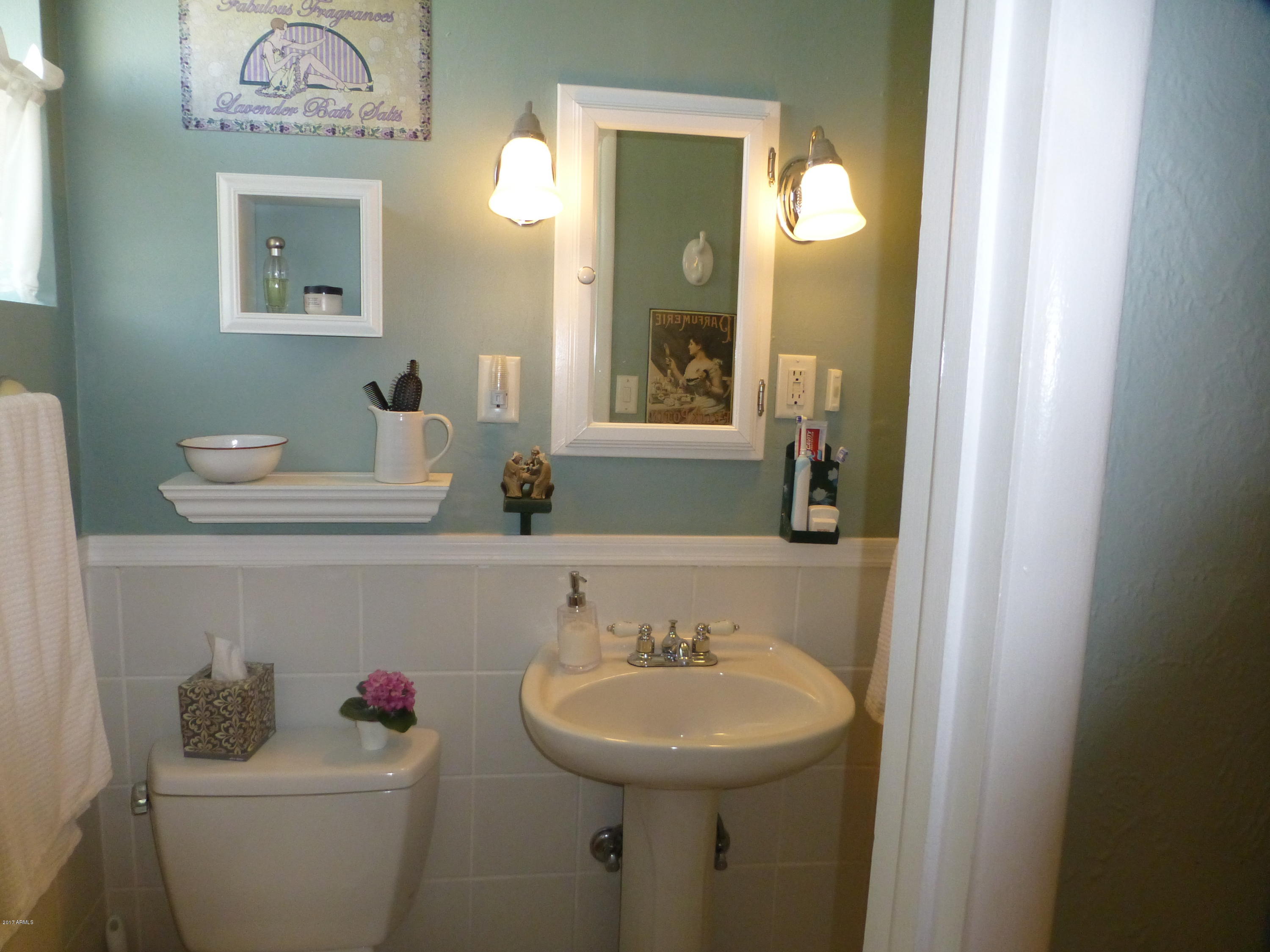 922 East Rovey Avenue Phoenix, AZ 85014 - Photo 25 of 34 P1030966
