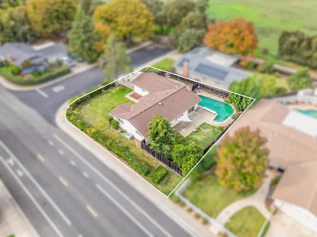 $488,000 | 2171 River Vista Way, Rancho Cordova, CA 95670