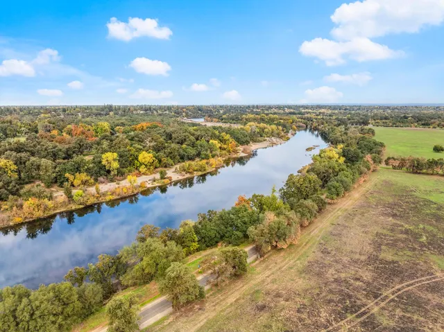 $488,000 | 2171 River Vista Way, Rancho Cordova, CA 95670