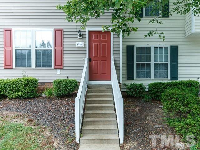 2124 Walnut Bluffs Lane Raleigh, NC 27610 - Photo 2 of 22 Gallery Image 2