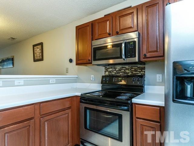 2124 Walnut Bluffs Lane Raleigh, NC 27610 - Photo 11 of 22 Gallery Image 11