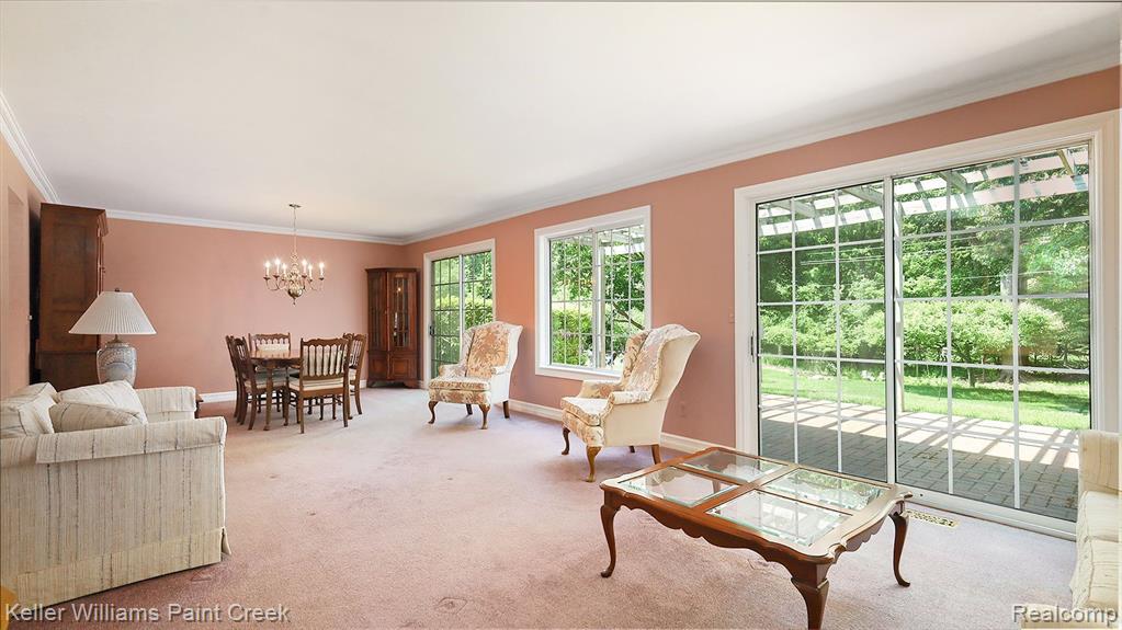 1552 North Fairview Lane Rochester Hills, MI 48306 - Photo 9 of 34