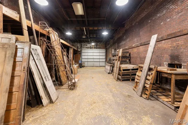 $1,100,000 | 2701-2729 Lafayette Avenue, St. Louis, MO 63104