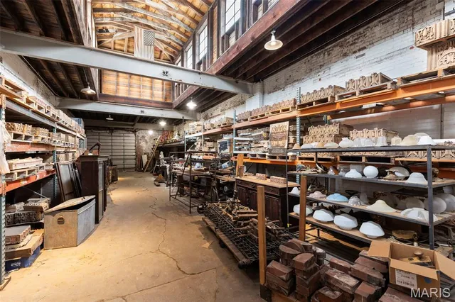 $1,100,000 | 2701-2729 Lafayette Avenue, St. Louis, MO 63104