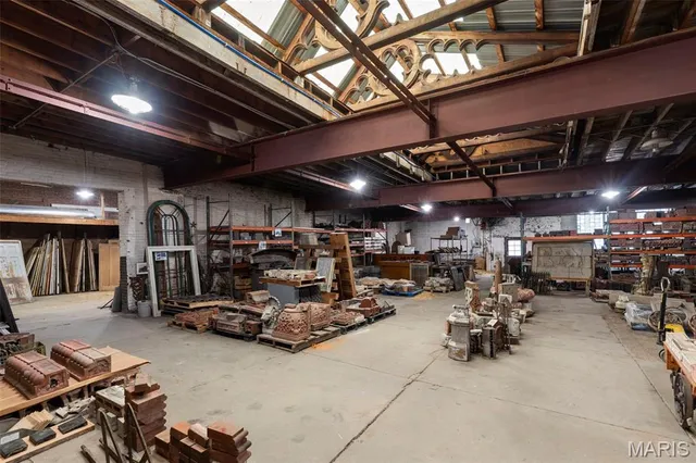 $1,100,000 | 2701-2729 Lafayette Avenue, St. Louis, MO 63104