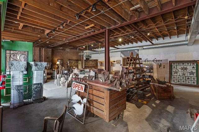 $1,100,000 | 2701-2729 Lafayette Avenue, St. Louis, MO 63104