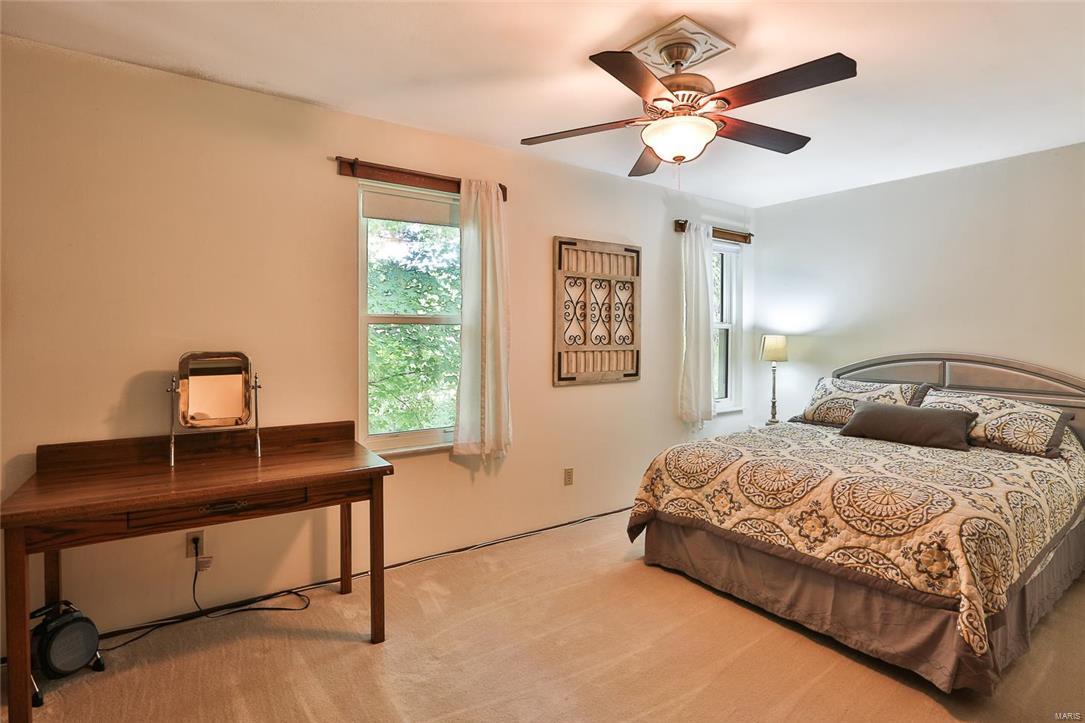 675 Rustic Valley Drive Ballwin, MO 63021 - Photo 20 of 28