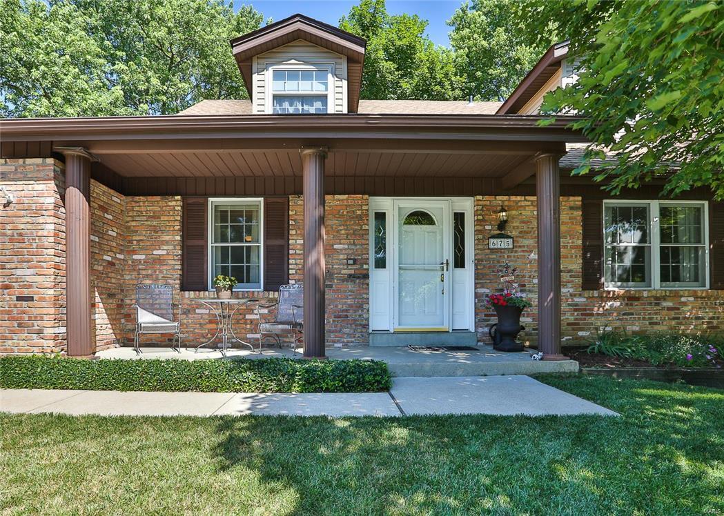 675 Rustic Valley Drive Ballwin, MO 63021 - Photo 3 of 28