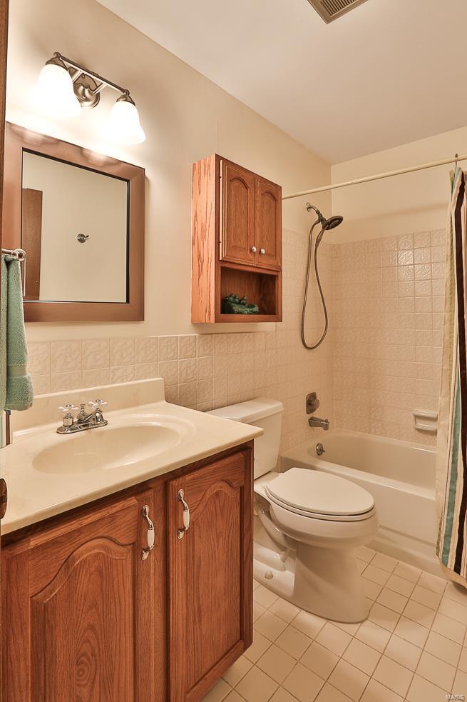 675 Rustic Valley Drive Ballwin, MO 63021 - Photo 23 of 28