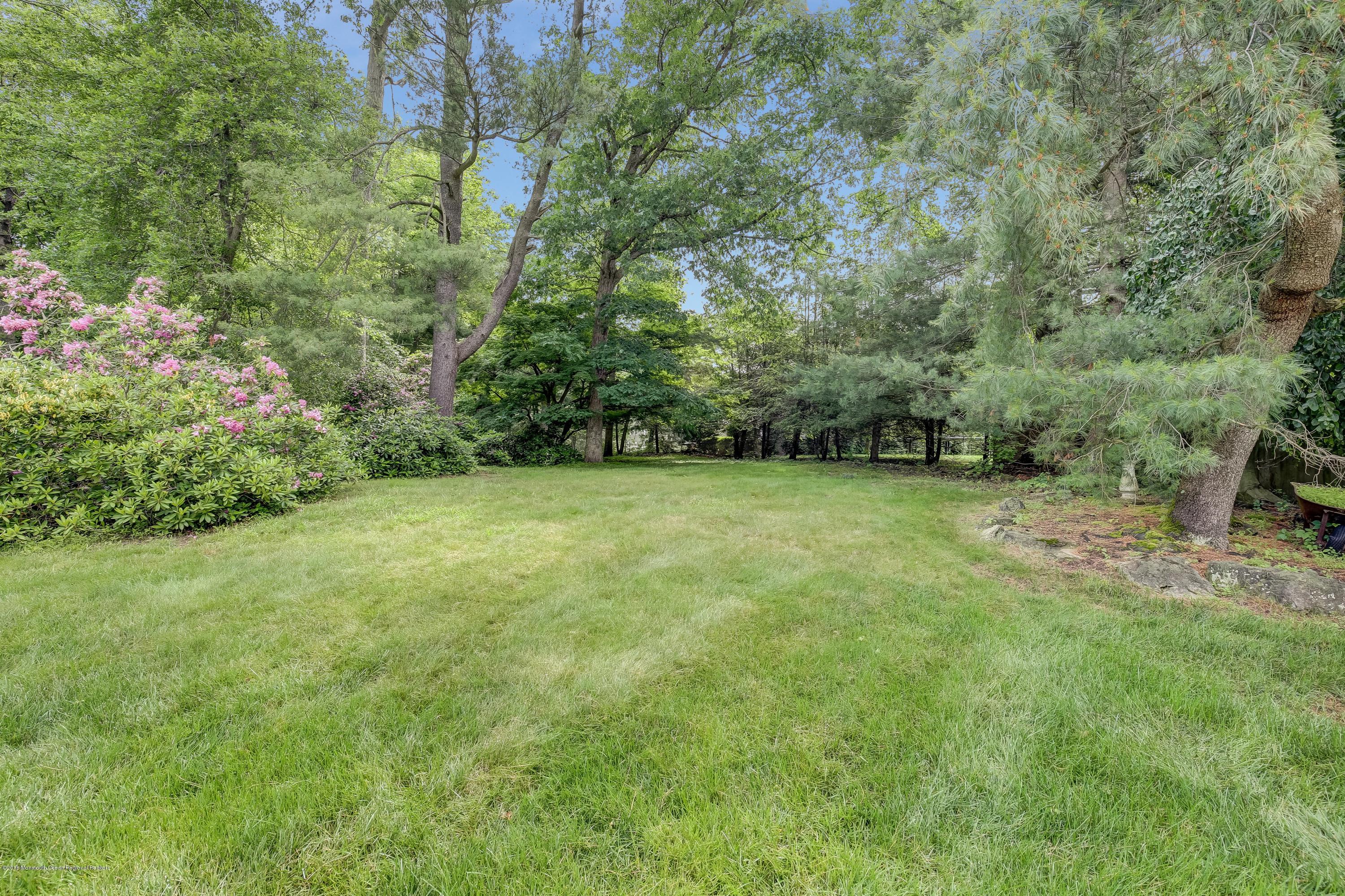 14 Regina Road Morganville, NJ 07751 - Photo 26 of 26 026_Back of House