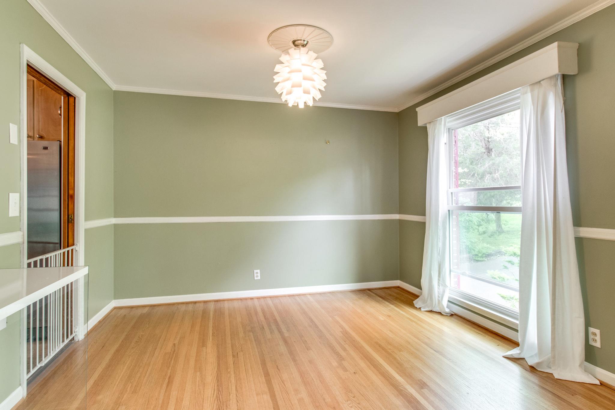711 Starlit Road Nashville, TN 37205 - Photo 4 of 21 Formal dining room attached to kitchen