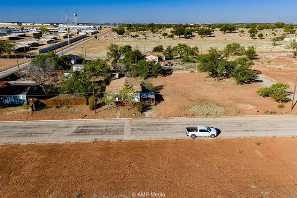 $44,900 | 804 Fisher Street, Sweetwater, TX 79556