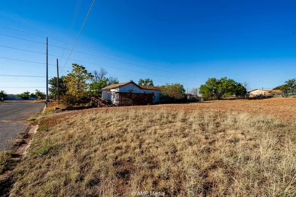 $44,900 | 804 Fisher Street, Sweetwater, TX 79556
