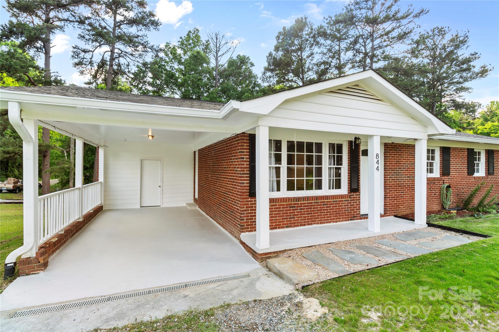 844 State Rd S-29-608 Lancaster, SC 29720 - Photo 2 of 26 Gallery Image 2