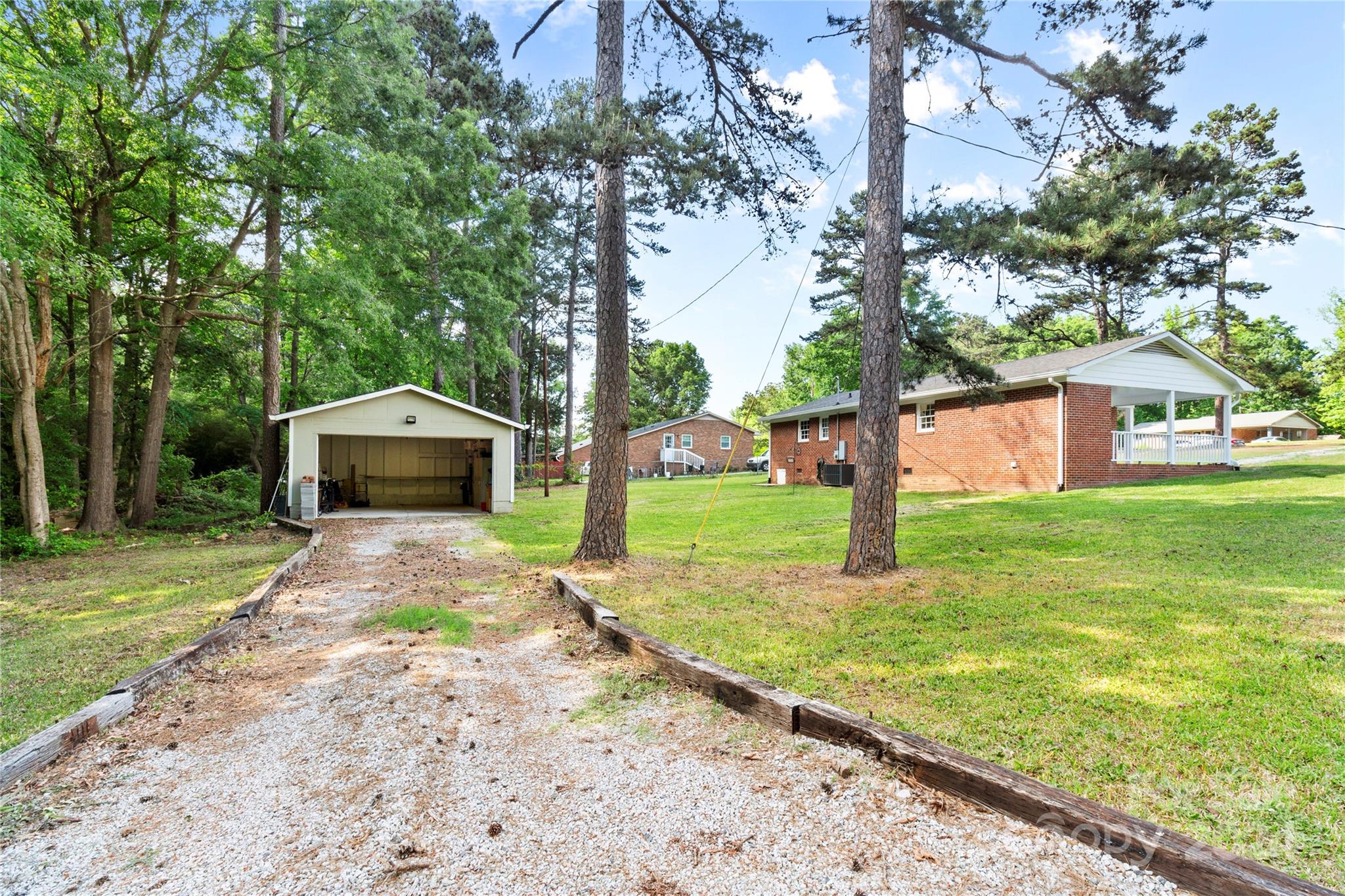 844 State Rd S-29-608 Lancaster, SC 29720 - Photo 4 of 26 Gallery Image 4