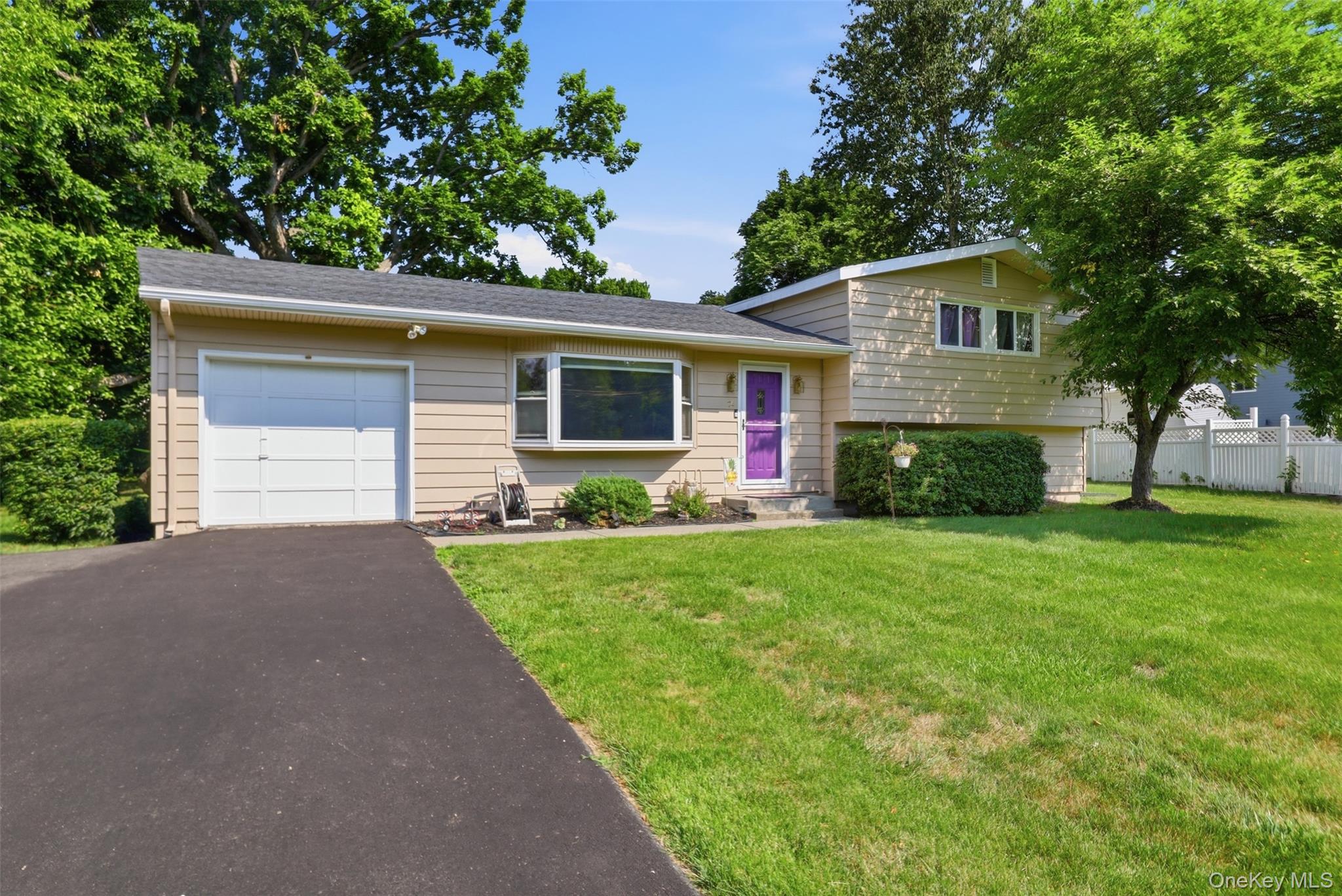 74 Creek Run Road Newburgh, NY 12550 - Photo 1 of 26 Welcome!