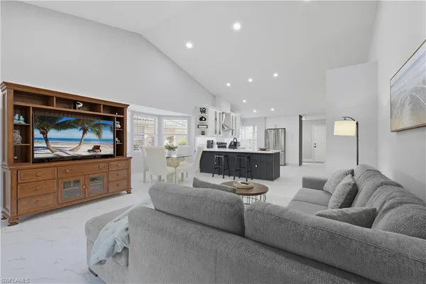 $4,000 | 3605 Corinthian Way, Naples, FL 34105