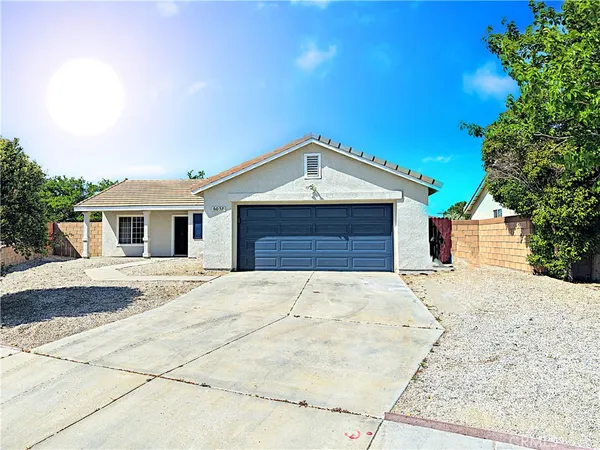 $2,695 | 6056 Jamaica Court, Lancaster, CA 93536