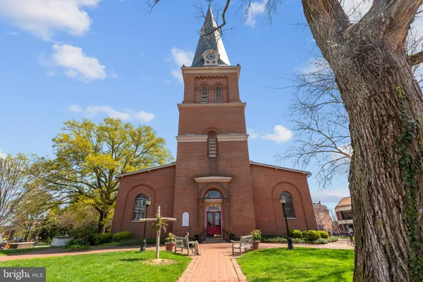 $924,900 | 220 West Street, Annapolis, MD 21401
